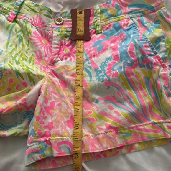 Lilly Pulitzer Multicolor Floral Print Shorts - Picture 11 of 11